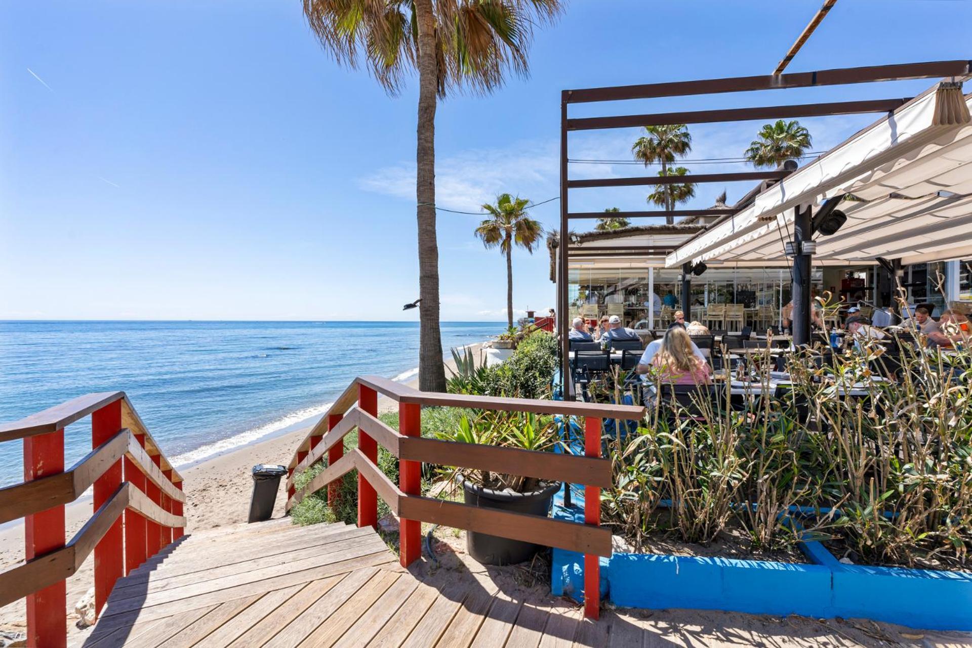 Beachfront Calahonda Apartment By Costarentals - Ref 89 Sitio de Calahonda Exteriör bild