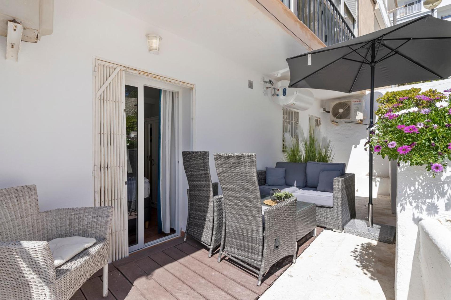 Beachfront Calahonda Apartment By Costarentals - Ref 89 Sitio de Calahonda Exteriör bild